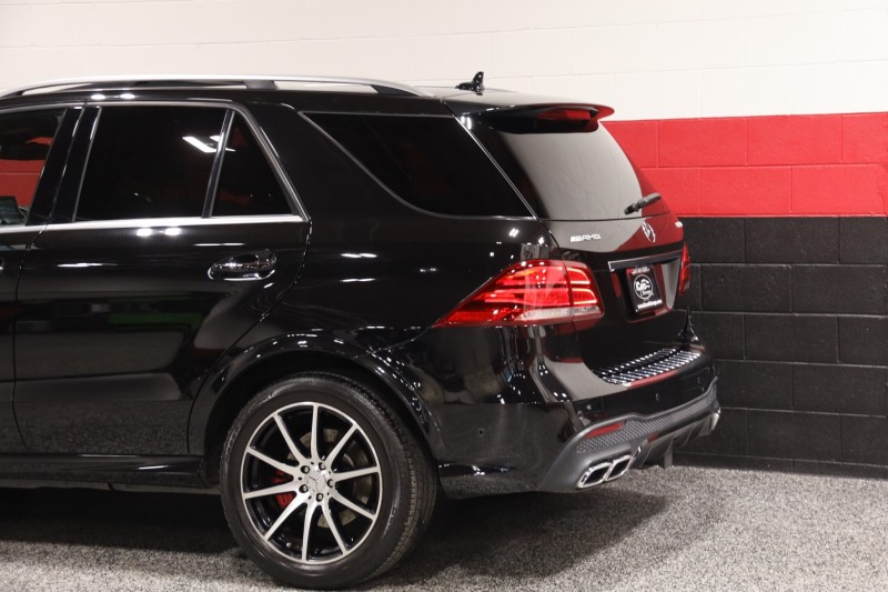 2017 Mercedes-Benz AMG GLE 63 4MATIC 4dr Suv in , 