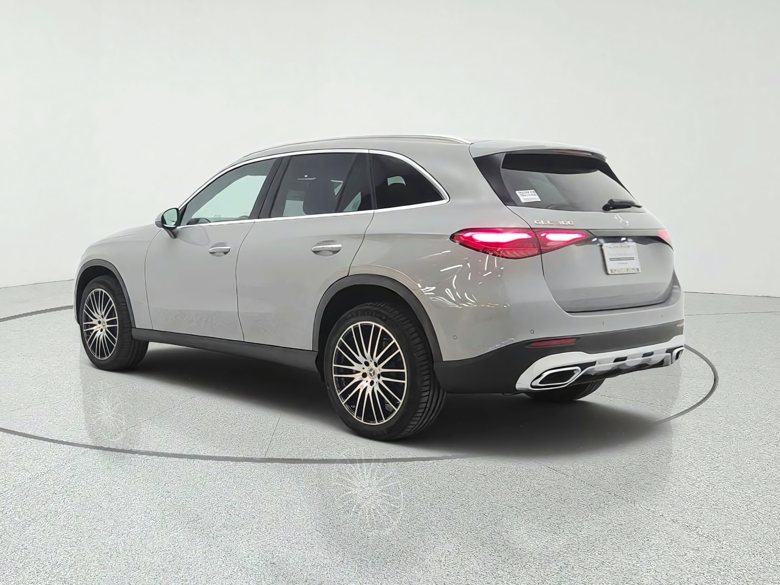 New 2027 MANUFAKTUR Alpine Grey Mercedes-Benz GLC 300 SUV image 7