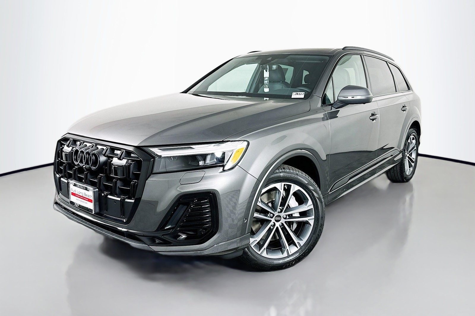 2026 Audi Q7 Premium Plus