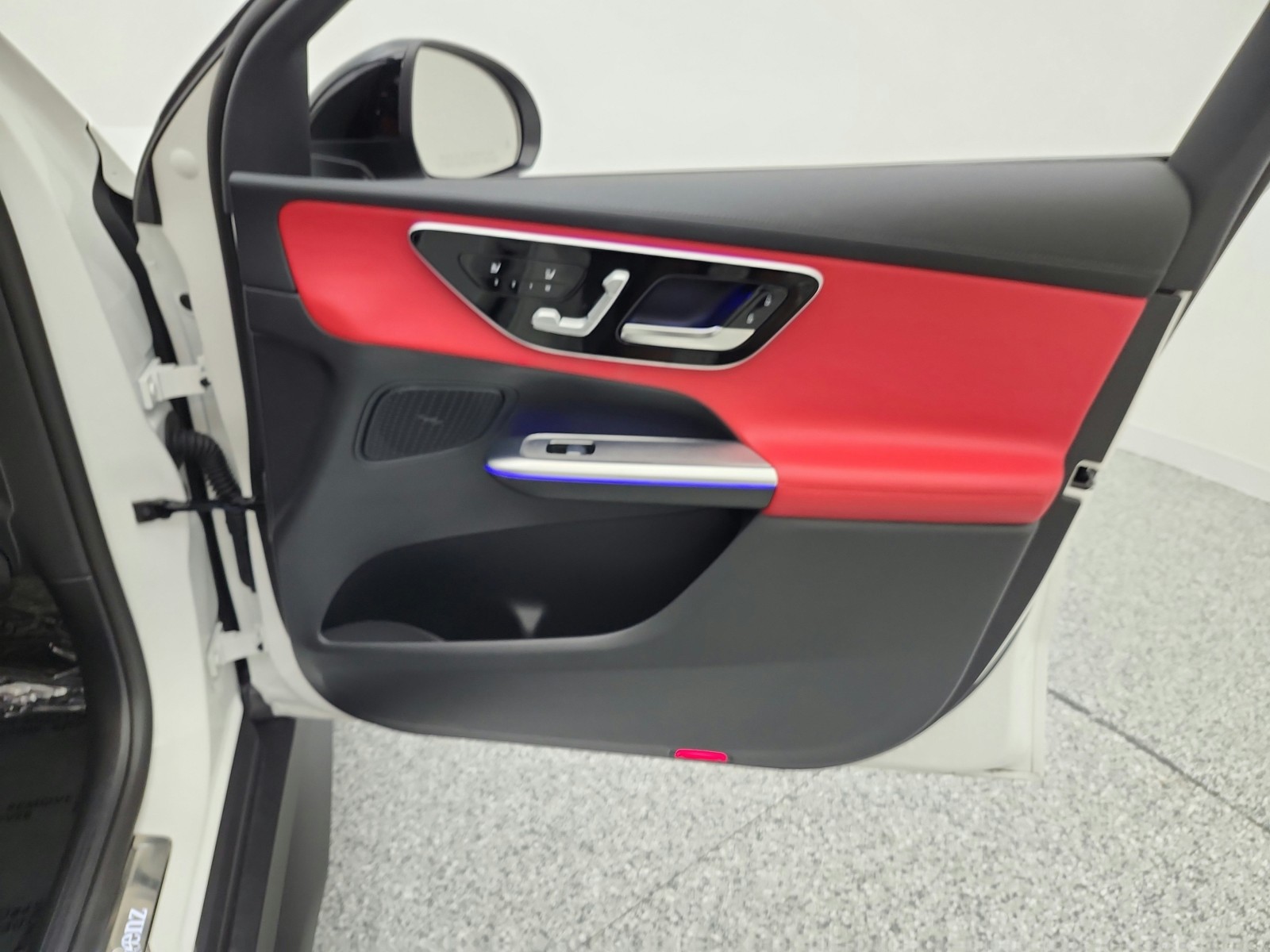 Certified Used 2025 Polar White Mercedes-Benz GLC 300 4MATIC® Coupe image 22