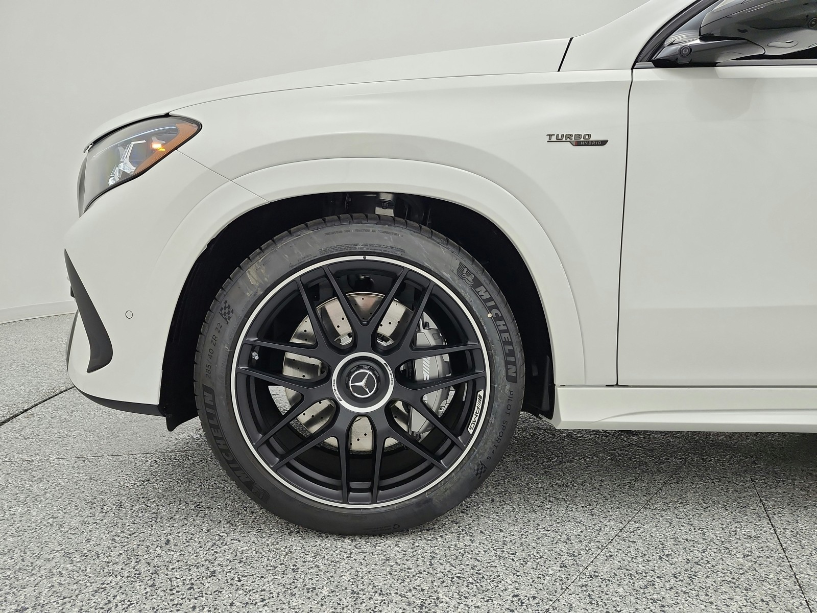 New 2027 Polar White Mercedes-Benz AMG® GLE 53e 4MATIC+ Coupe image 13