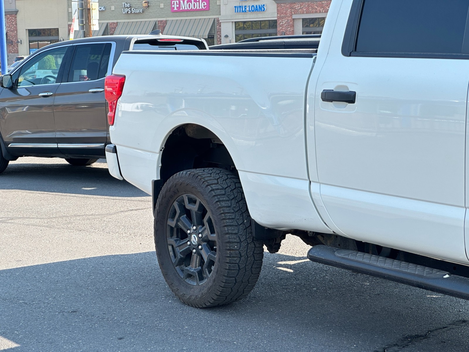 2019 Nissan Titan XD SV 4