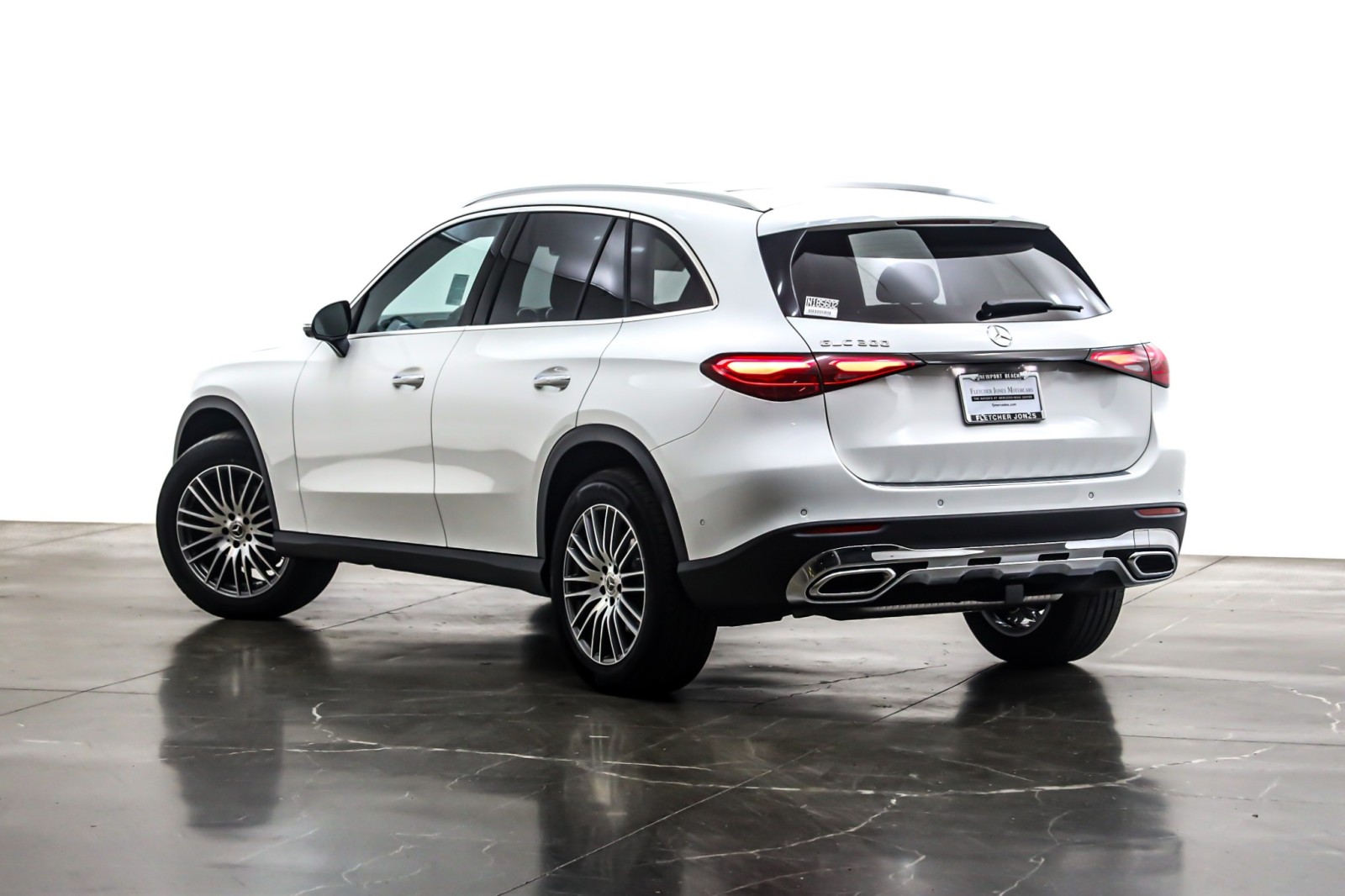 New 2026 Polar White Mercedes-Benz GLC 300 SUV image 12
