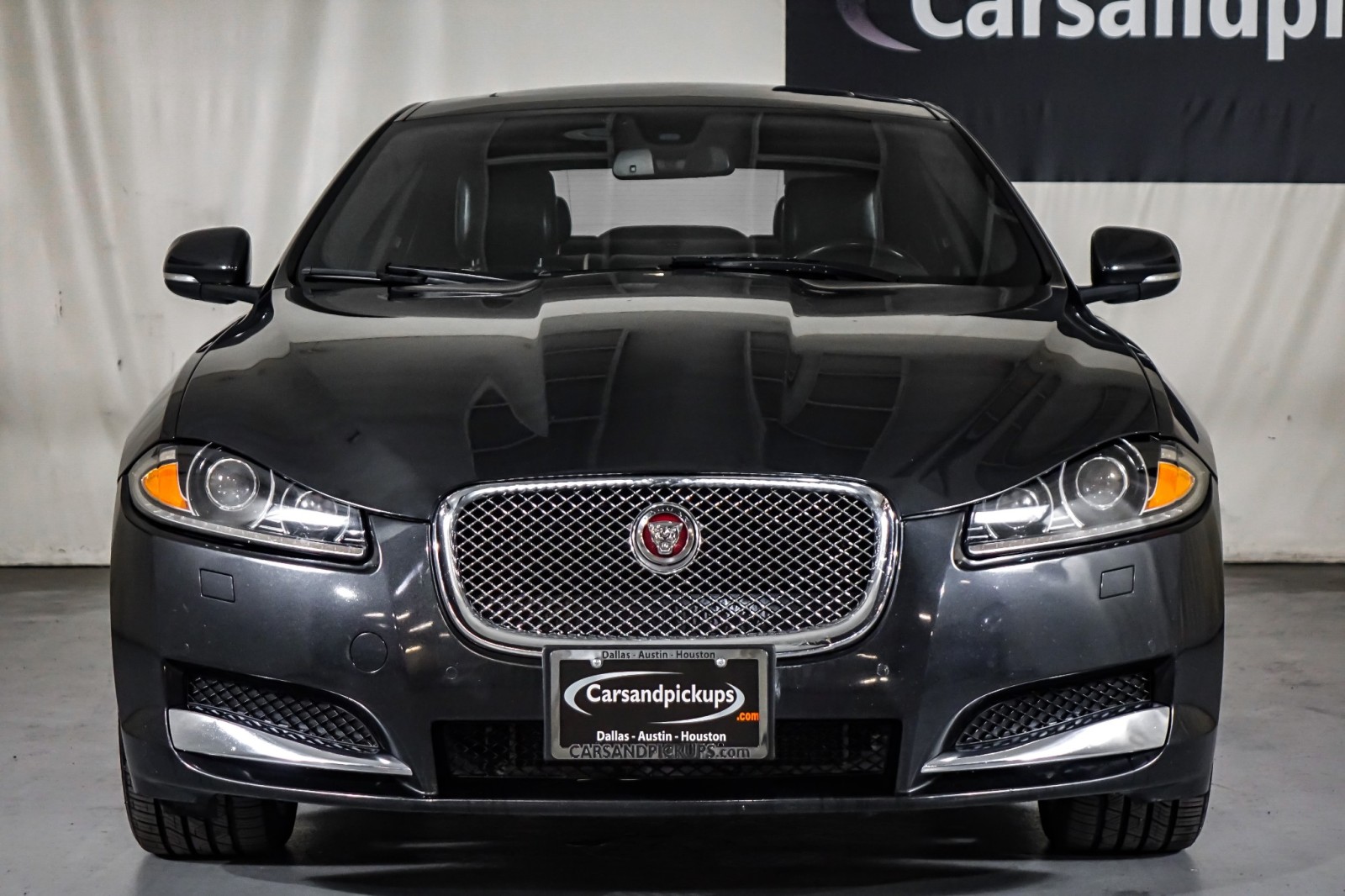 2015 Jaguar XF V6 Sport 3