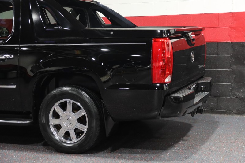 2008   Cadillac Escalade EXT AWD 4dr Pick Up Truck in , 