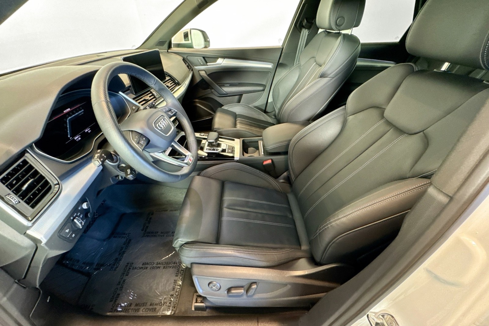 Used 2024 Arkona White Audi S line Prestige image 18