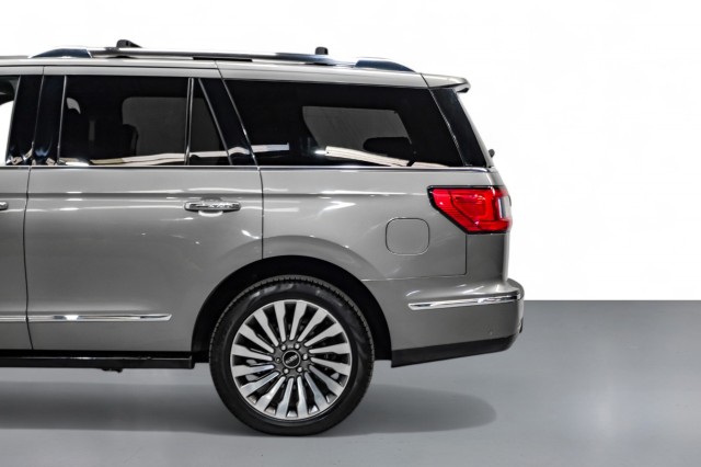 2019 Lincoln Navigator Reserve 11