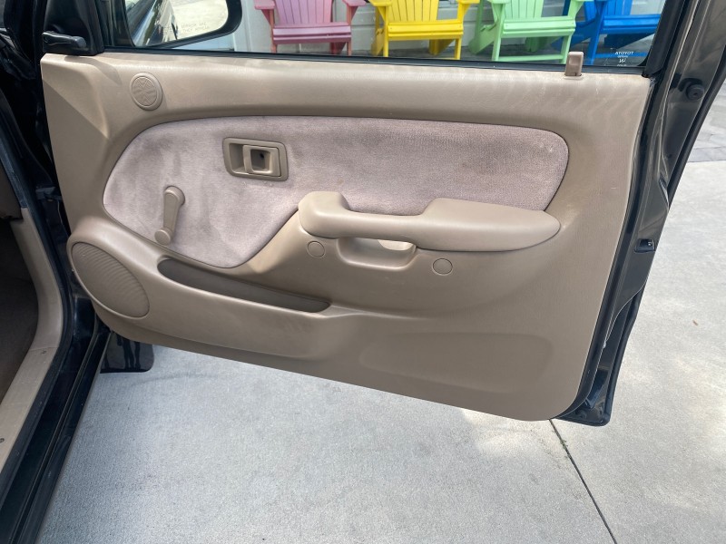 2002 Toyota Tacoma 1 OWNER AUTO AC 4 CYL in , 