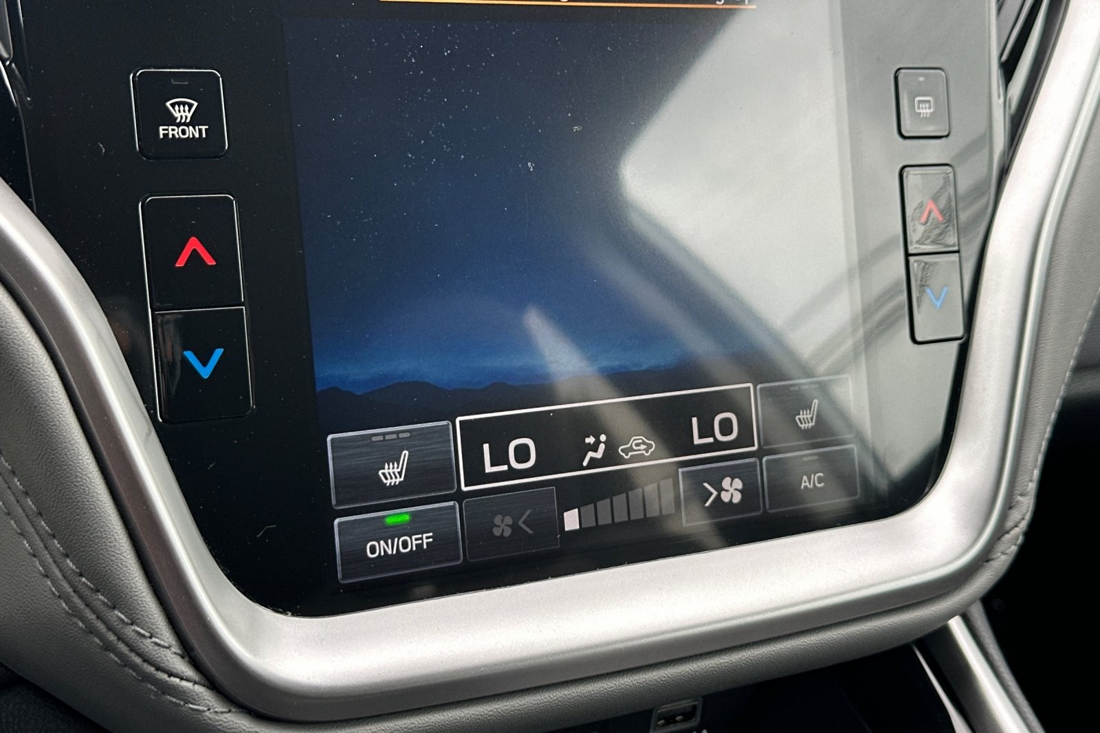 Used 2023 ICE SILVER Subaru Premium CVT image 19