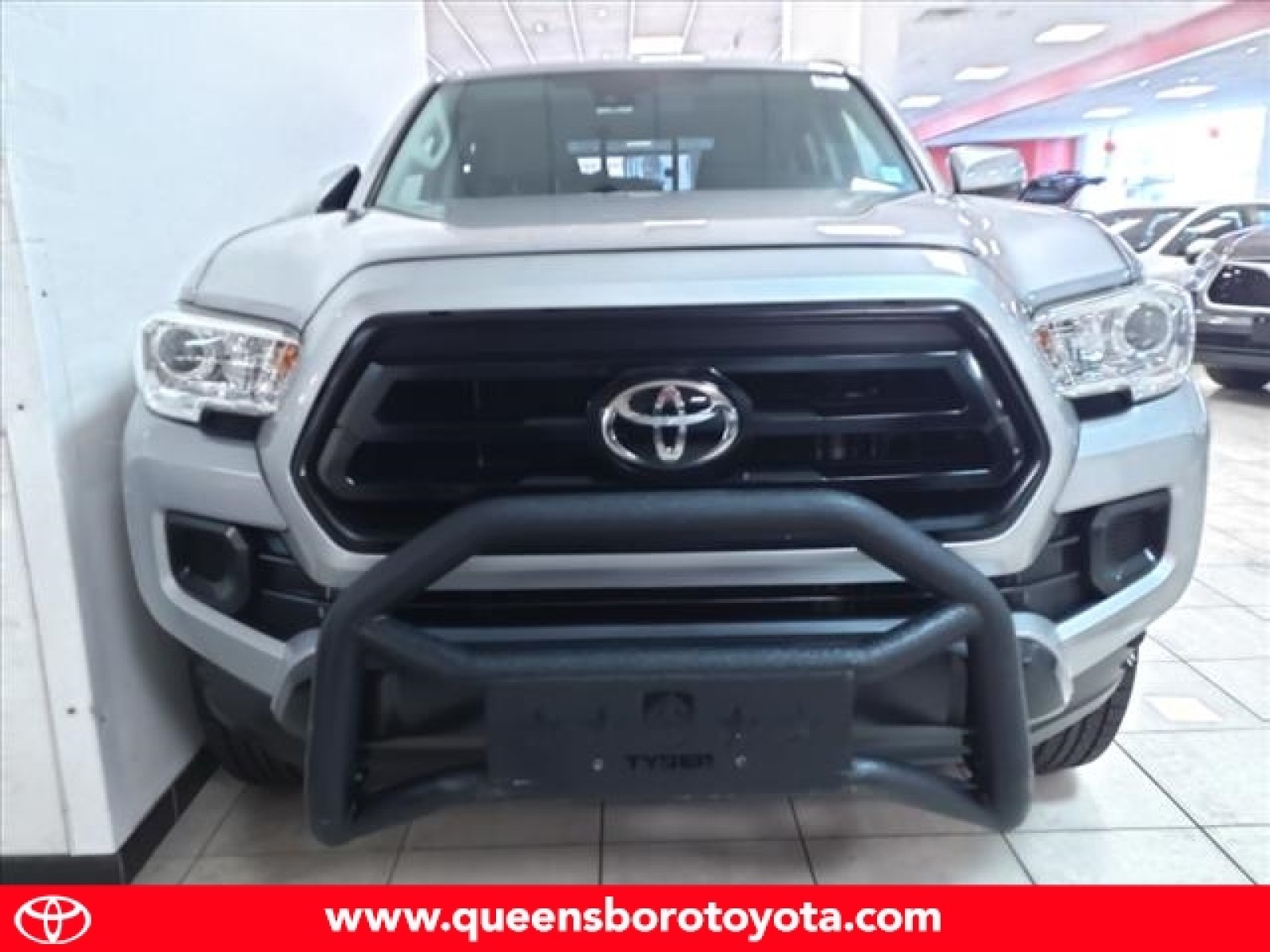 Used 2020 Toyota Tacoma SR with VIN 5TFAX5GN4LX178763 for sale in Woodside, NY