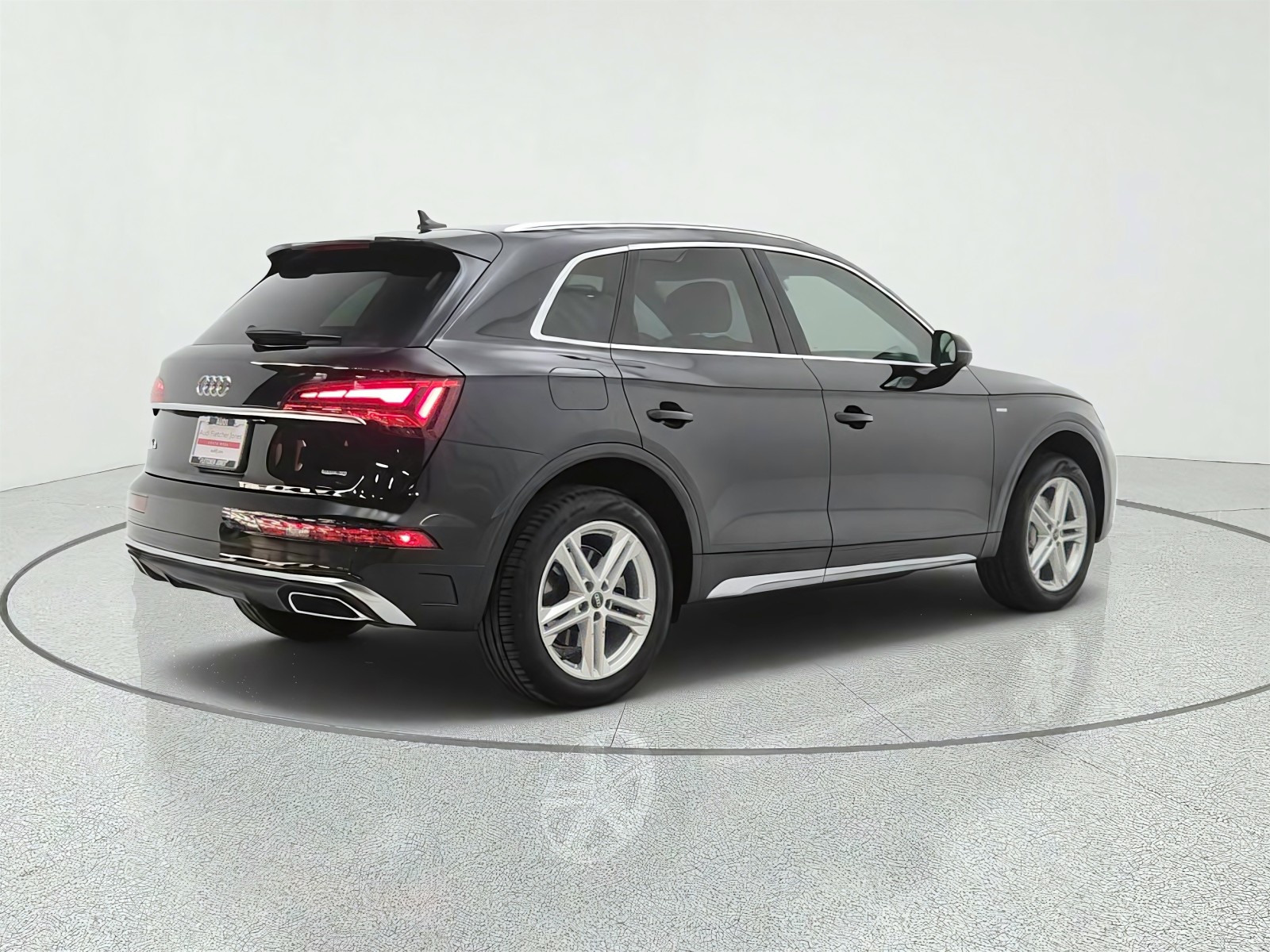 Used 2023 Mythos Black Metallic Audi S line Premium Plus image 5