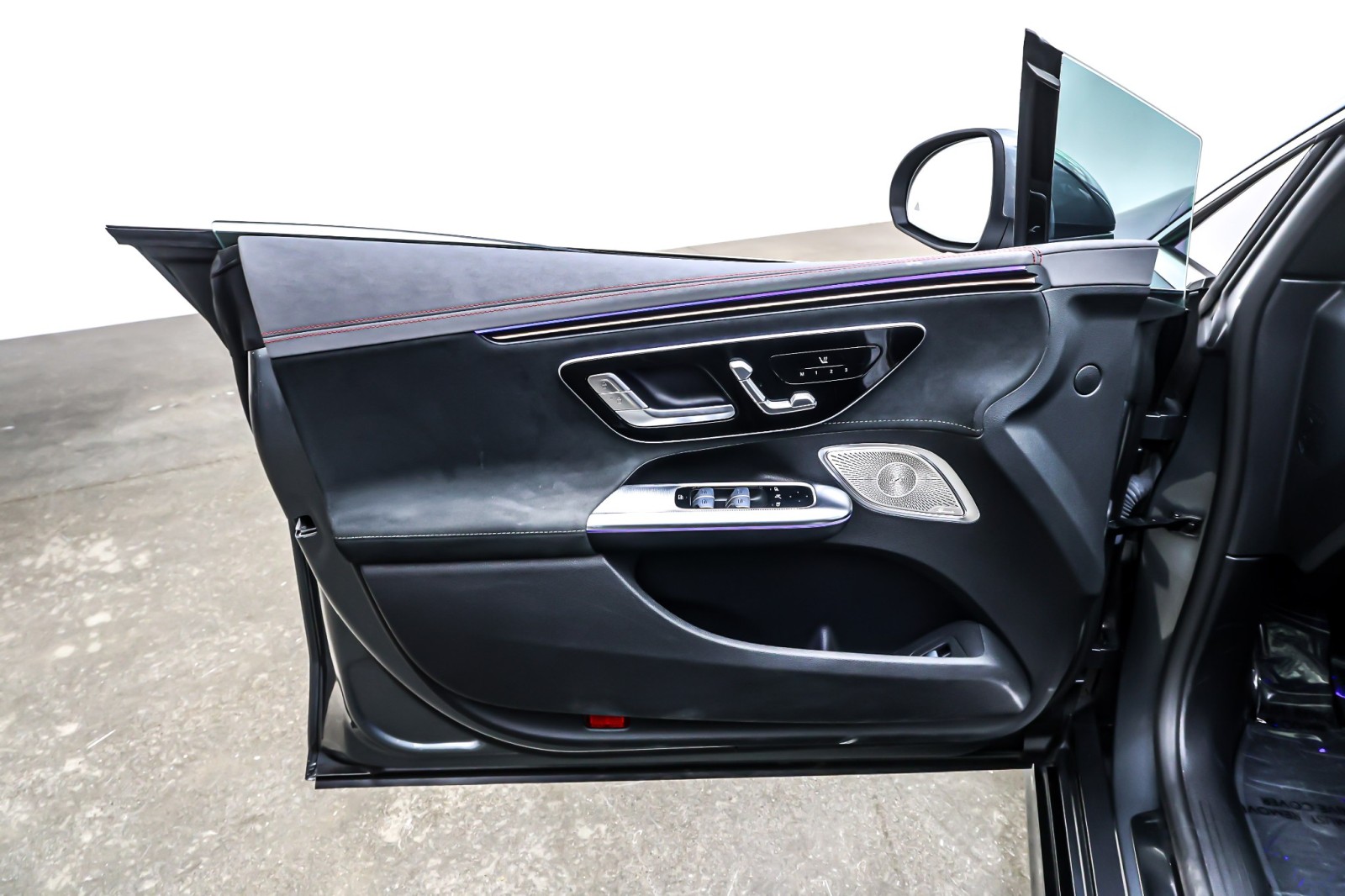 Used 2023 Selenite Grey Metallic Mercedes-Benz AMG® EQE 4MATIC+ Sedan image 21