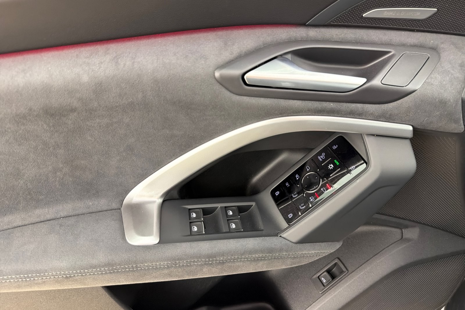 New 2026 Tambora Gray Metallic Audi Premium Plus 3.0 TFSI quattro image 10