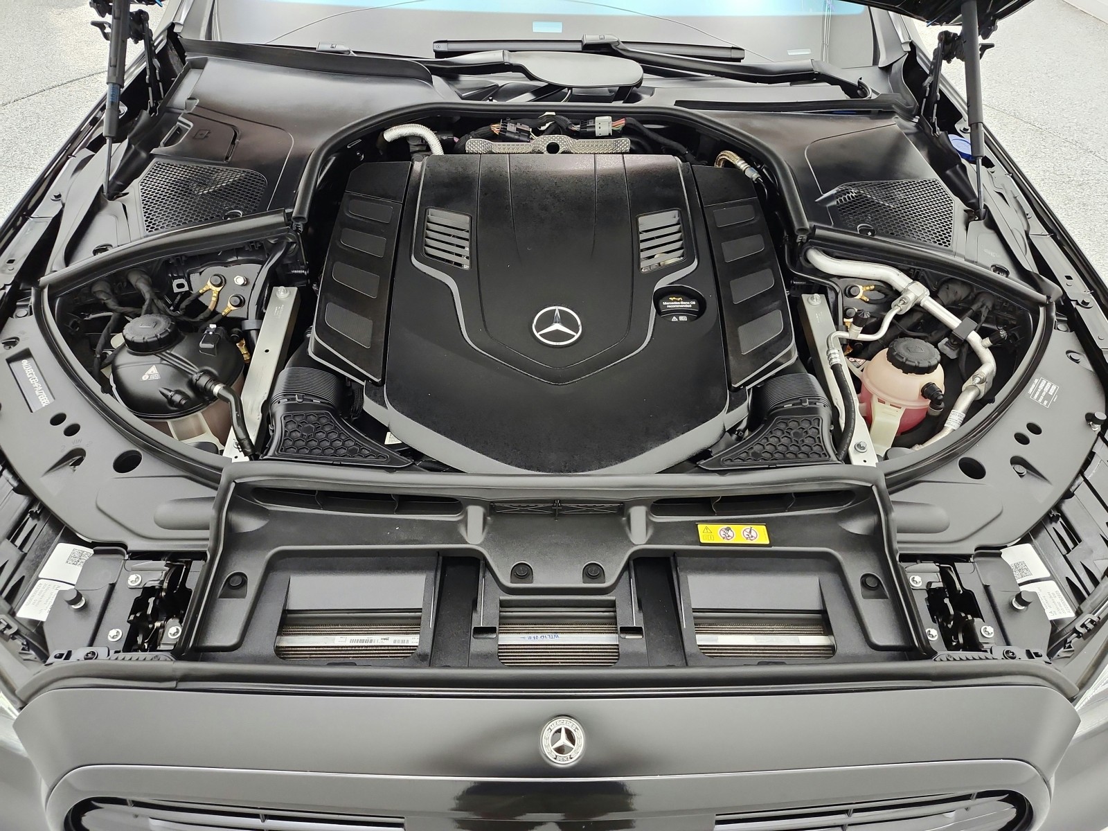 Used 2023 Black Mercedes-Benz S 580 4MATIC® Sedan image 15