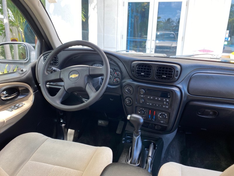 2005 Chevrolet TrailBlazer 4WD LS 1 OWNER LOW MILES 75,632 in , 