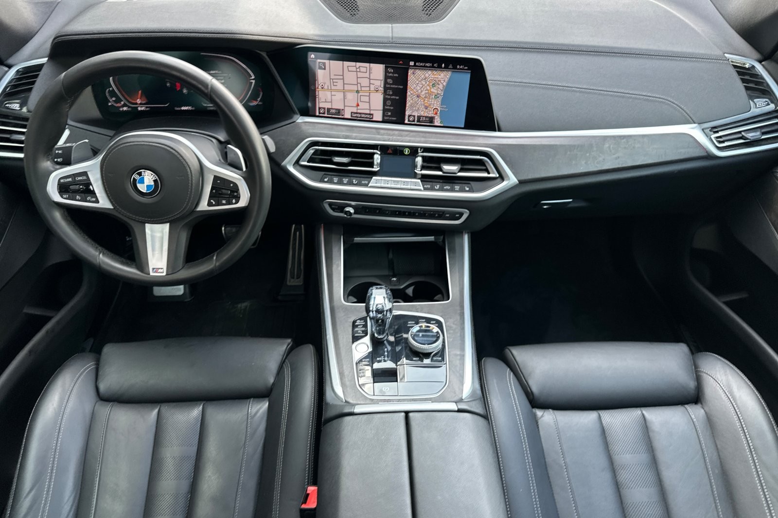 Used 2021 Black Sapphire Metallic BMW sDrive40i image 12