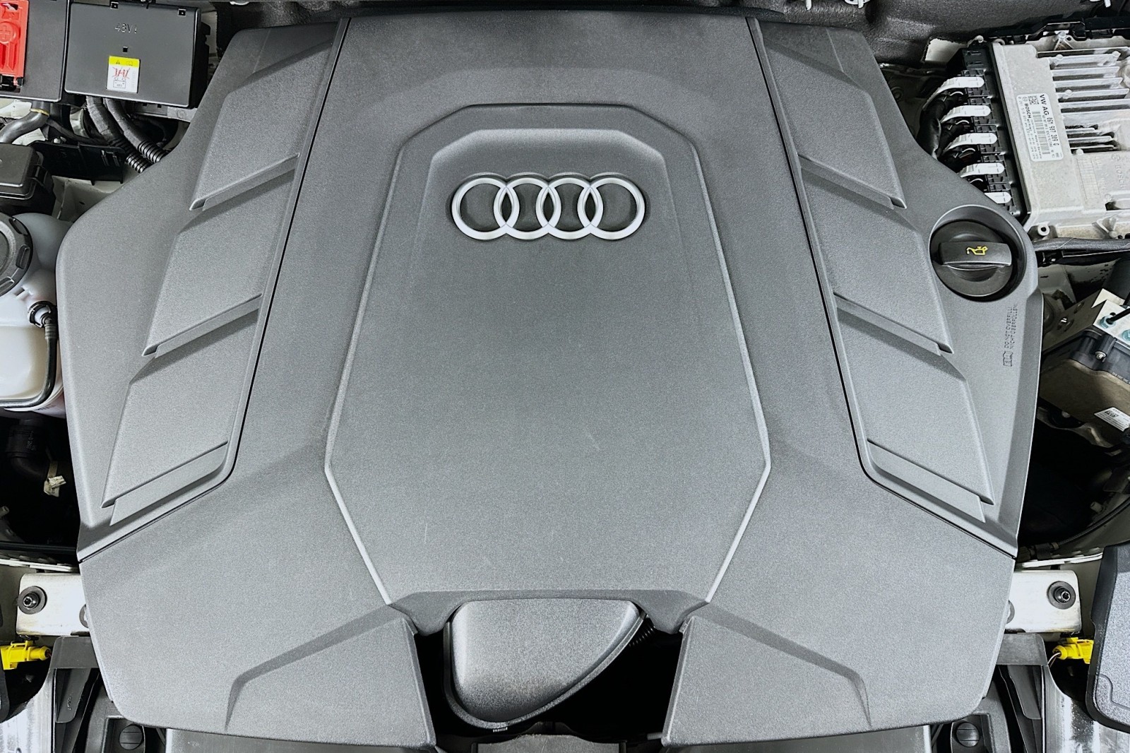 Used 2022 Carrara White Audi Prestige image 13