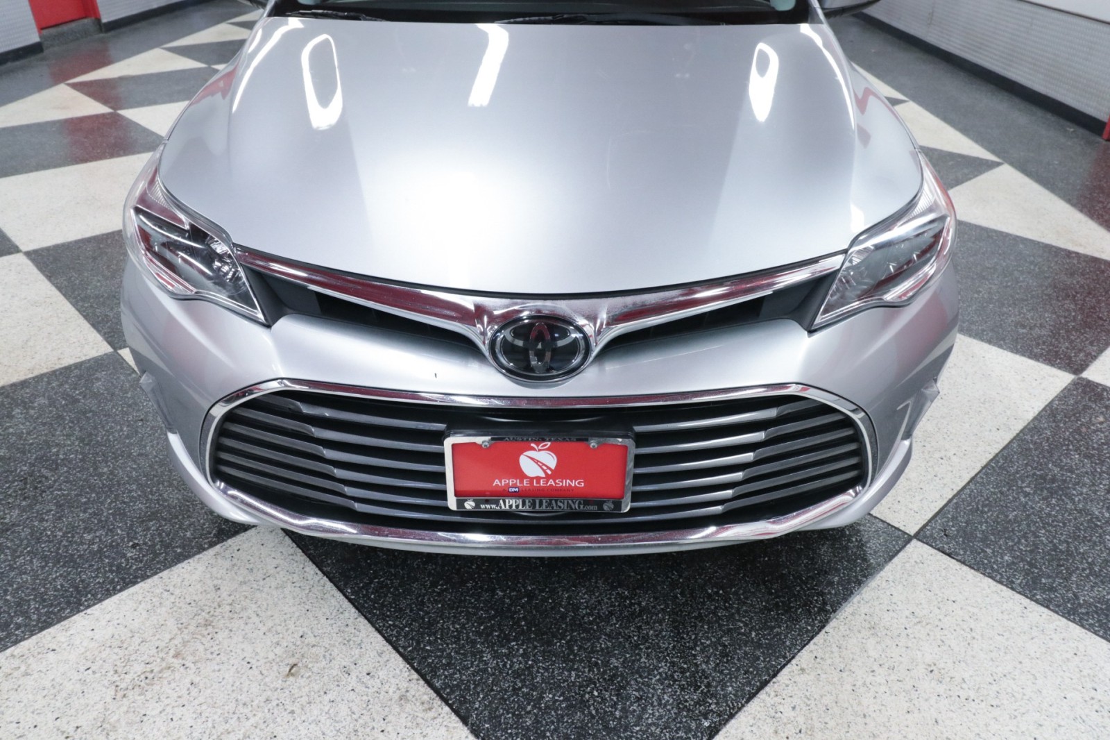 Used Car 2018 Toyota Avalon  Xle Premium For Sale Under $25,000 In Austin, Texas