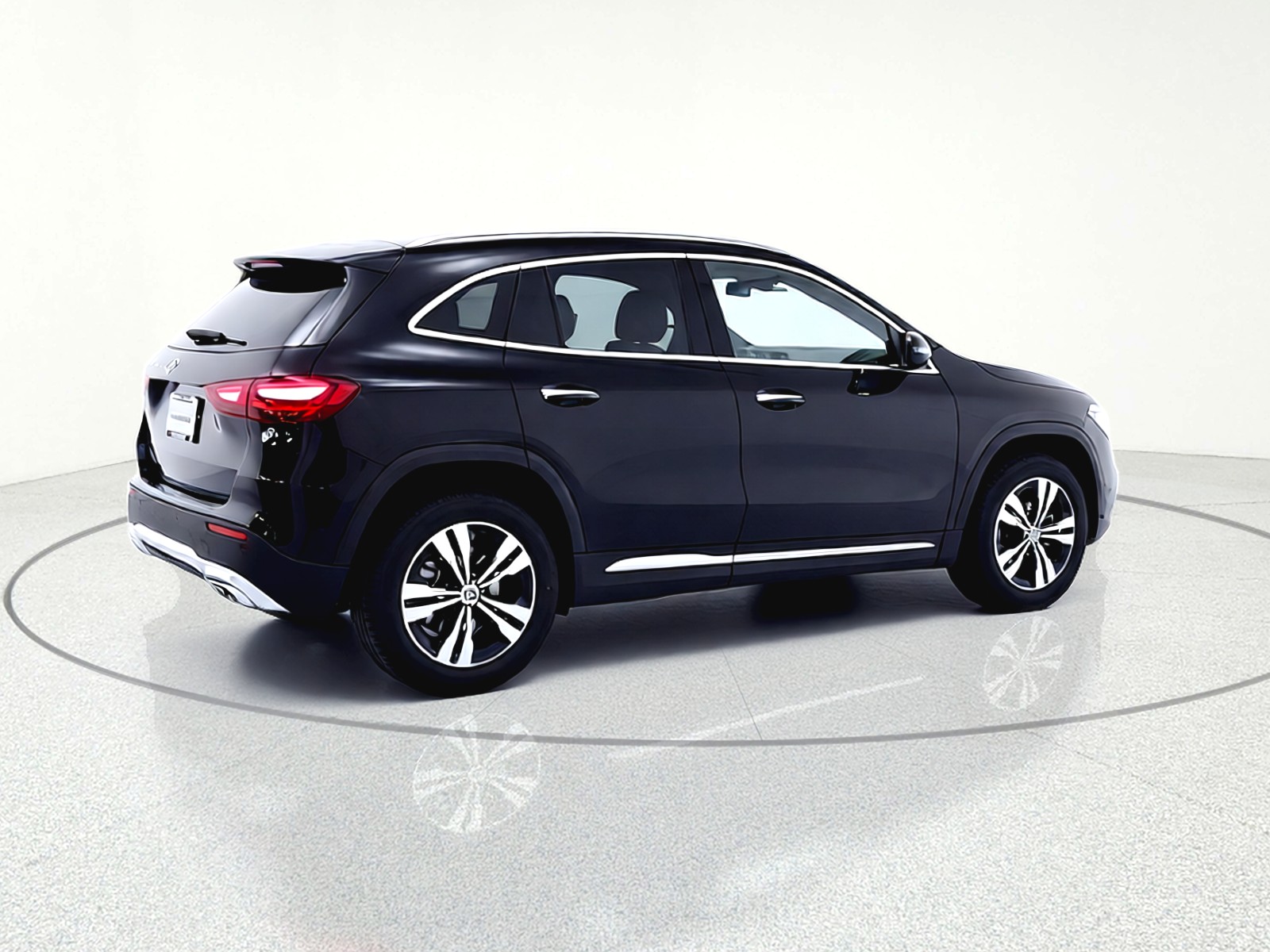 New 2026 Night Black Mercedes-Benz GLA 250 image 15