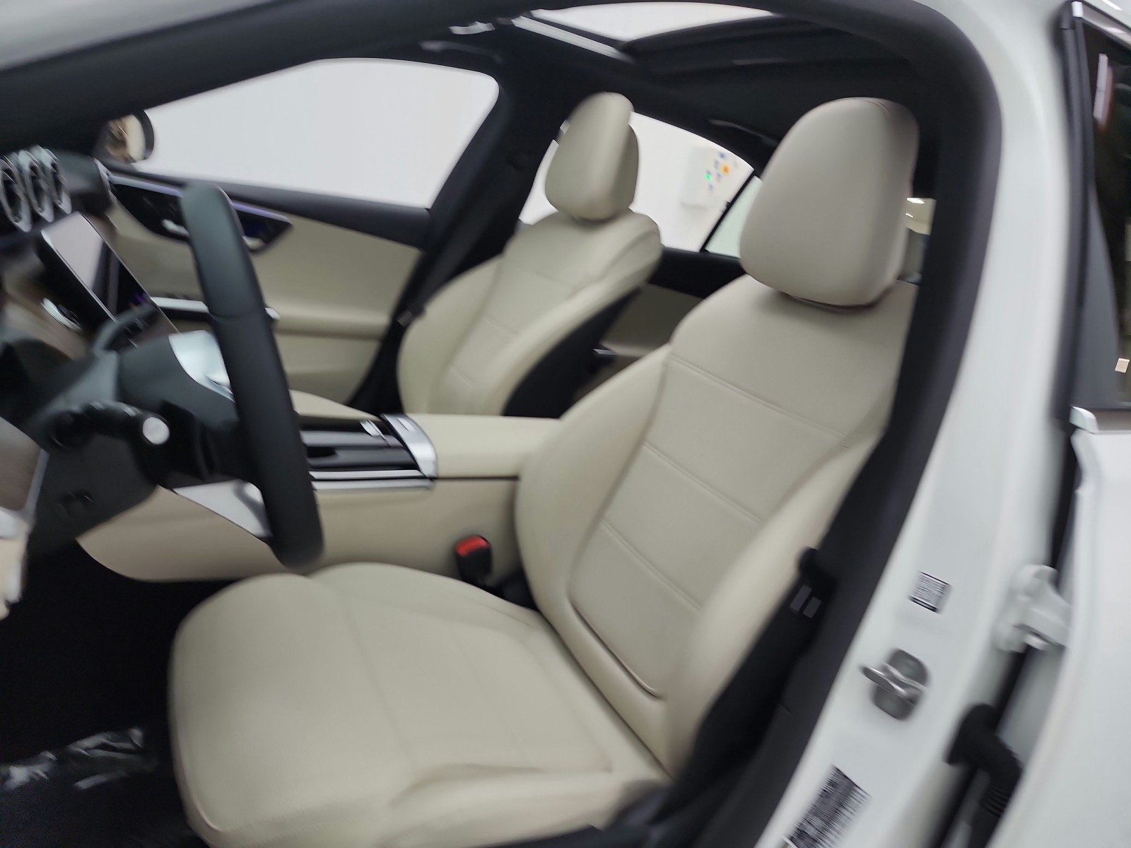 Certified Used 2025 Polar White Mercedes-Benz C 300 Sedan image 10