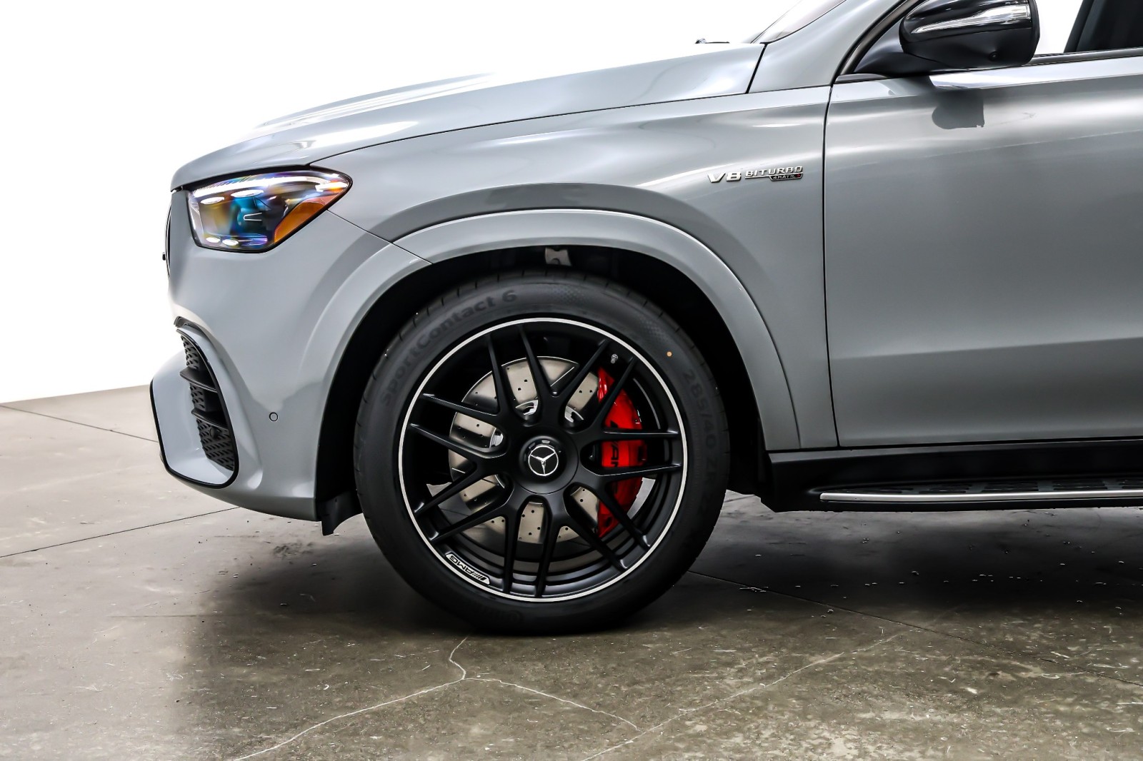 New 2026 MANUFAKTUR Alpine Grey Mercedes-Benz AMG® GLE 63 S image 10