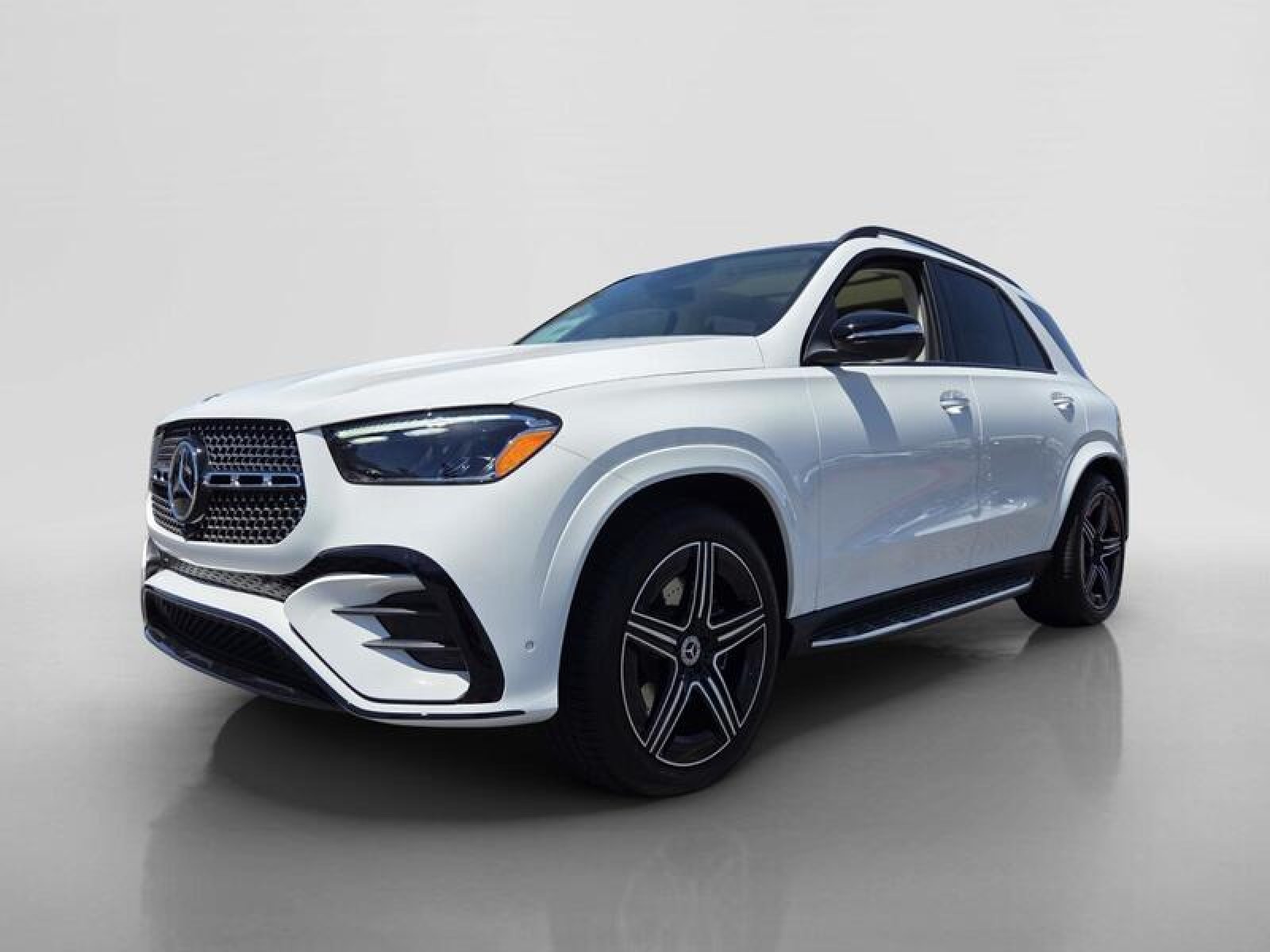 New 2026 Polar White Mercedes-Benz GLE 450 4MATIC® SUV image 8
