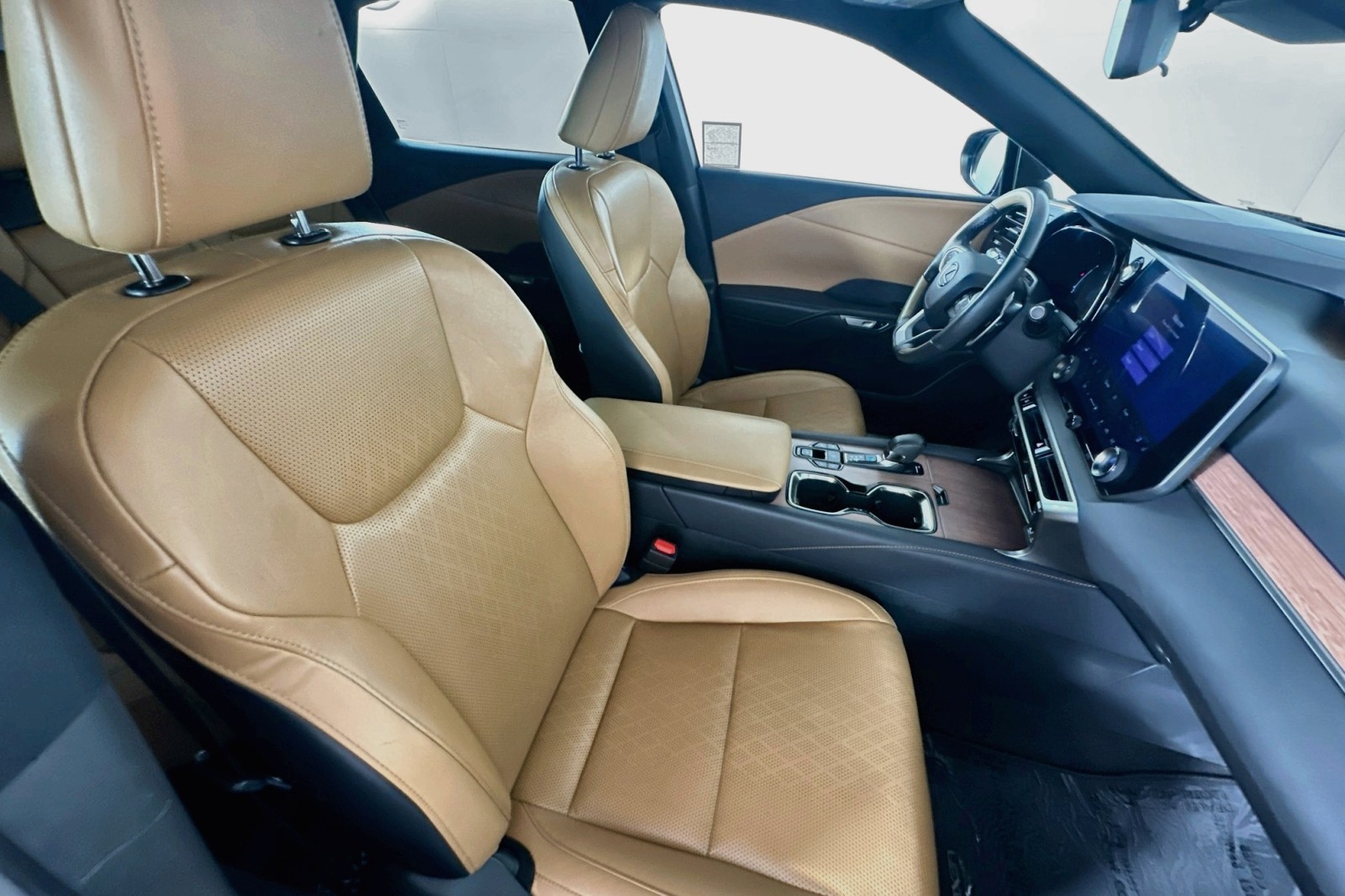 Used 2024 Nightfall Mica Lexus RX 350 Premium Plus image 8