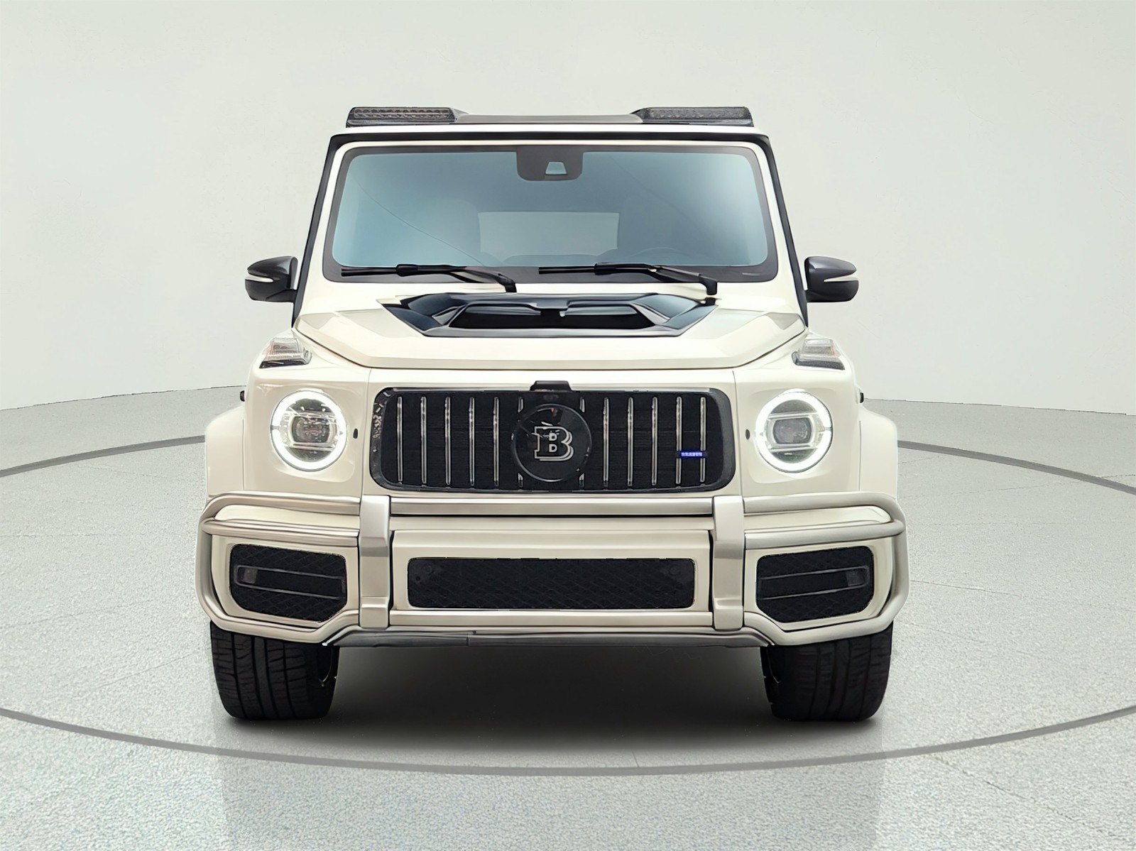 Used 2021 designo Diamond White Metallic Mercedes-Benz AMG® G 63 4MATIC SUV image 2