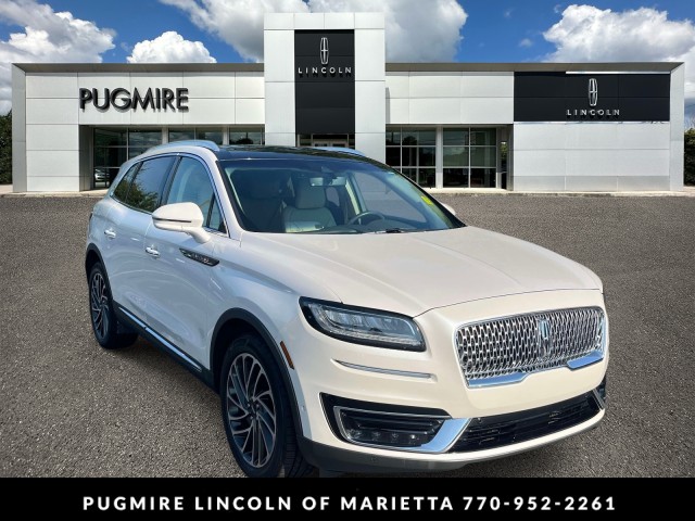 White Platinum Metallic Tri-Coat 2019 Lincoln Nautilus SUV / Crossover All-Wheel Drive Automatic