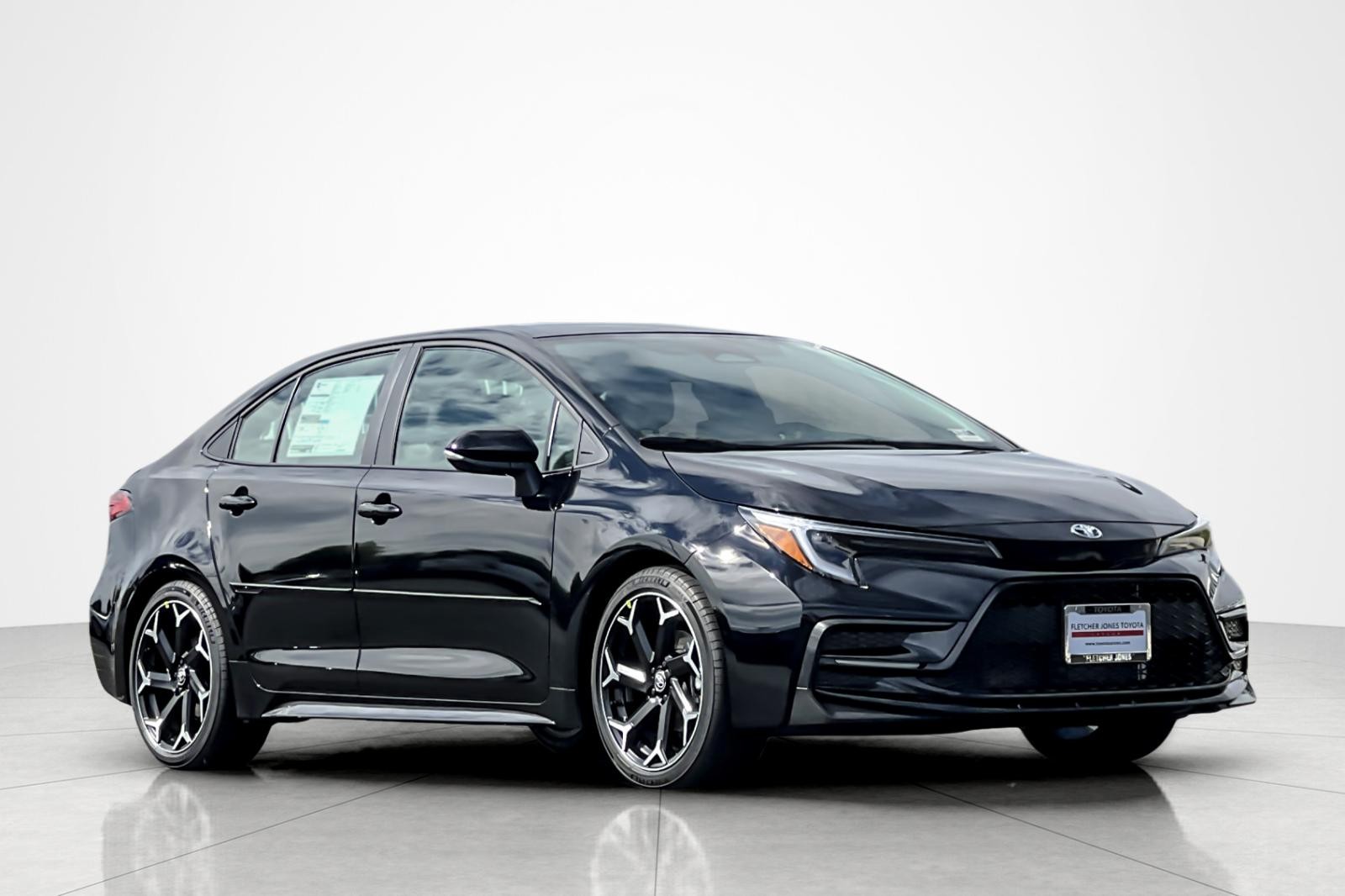 2025 Toyota Corolla SE photo 5
