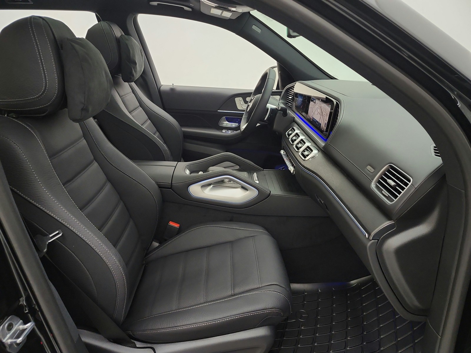 New 2026 Black Mercedes-Benz GLS 450 4MATIC® SUV image 14