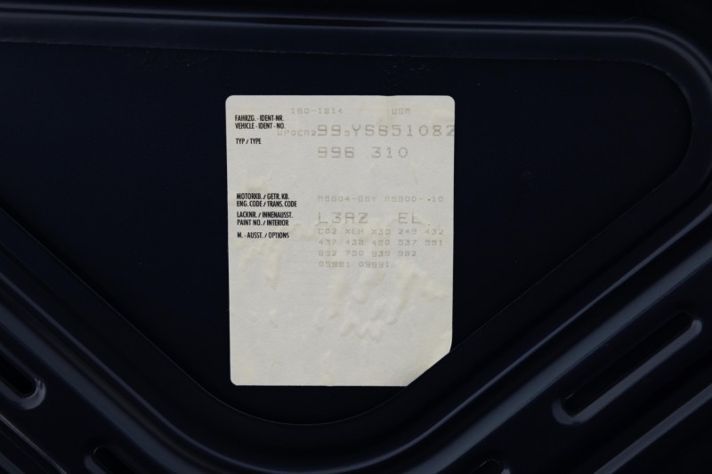 2000 Porsche 911 Carrera Carrera in , 