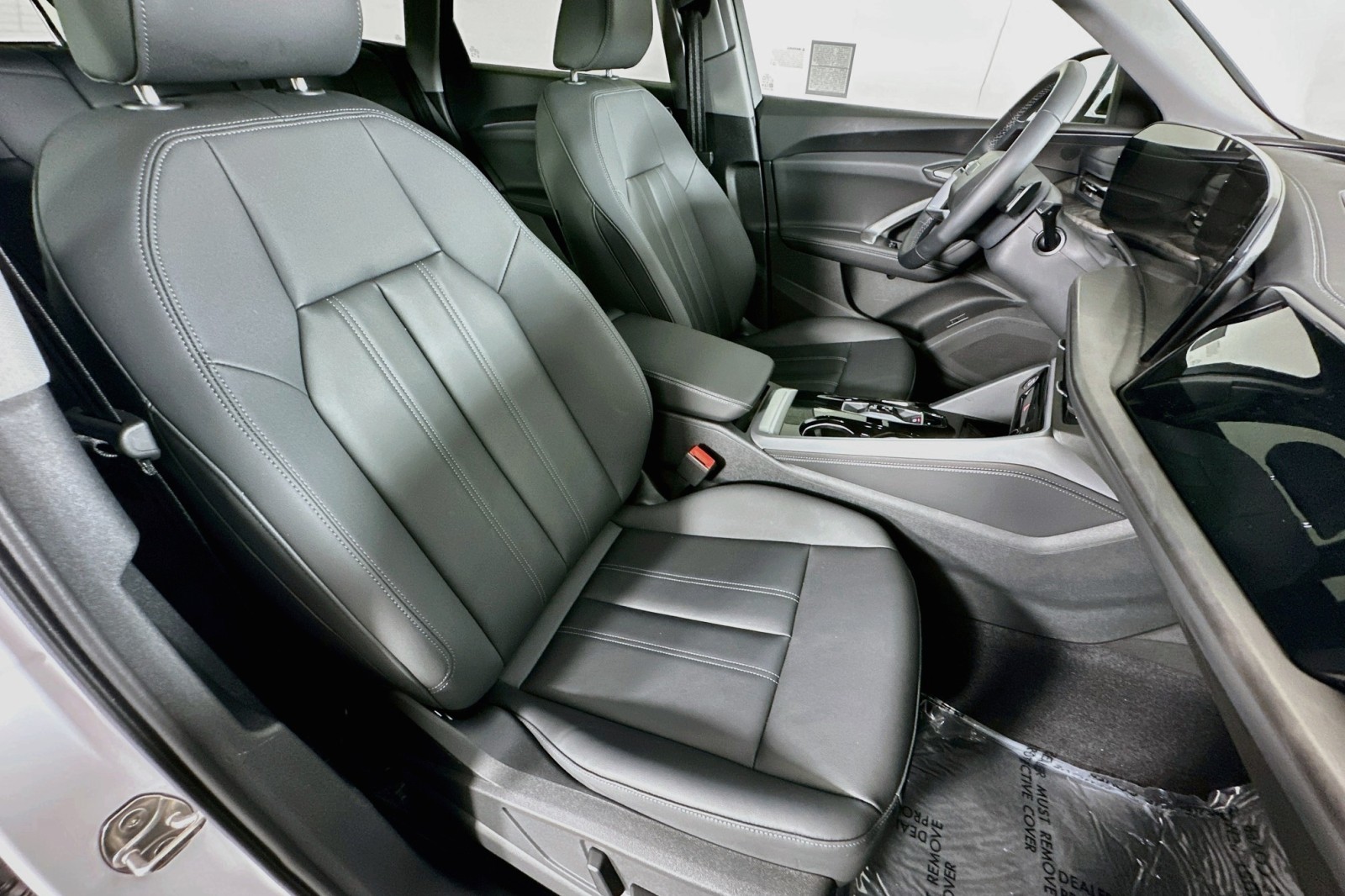 Used 2026 Arkona White Audi Premium image 8