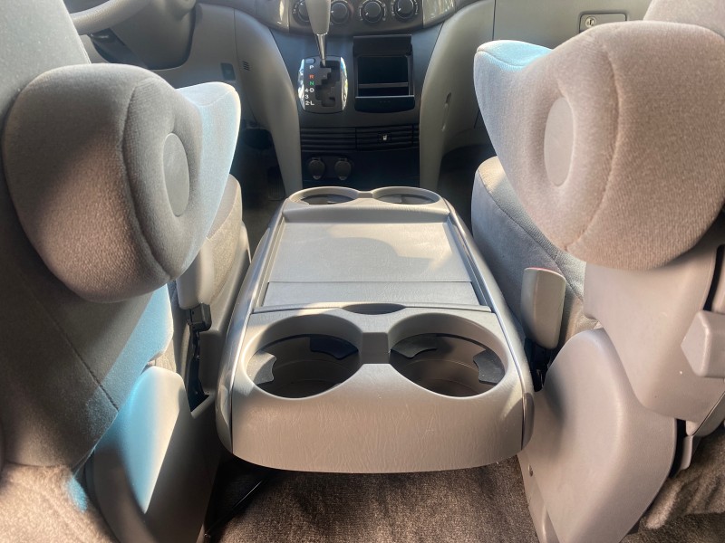 2010 Toyota Sienna LE LOW MILES 41,871 1 OWNER 7 PASSENGER in , 