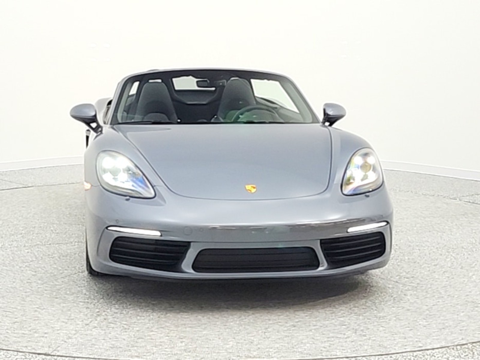 Used 2025 Agate Grey Metallic Porsche Roadster image 2