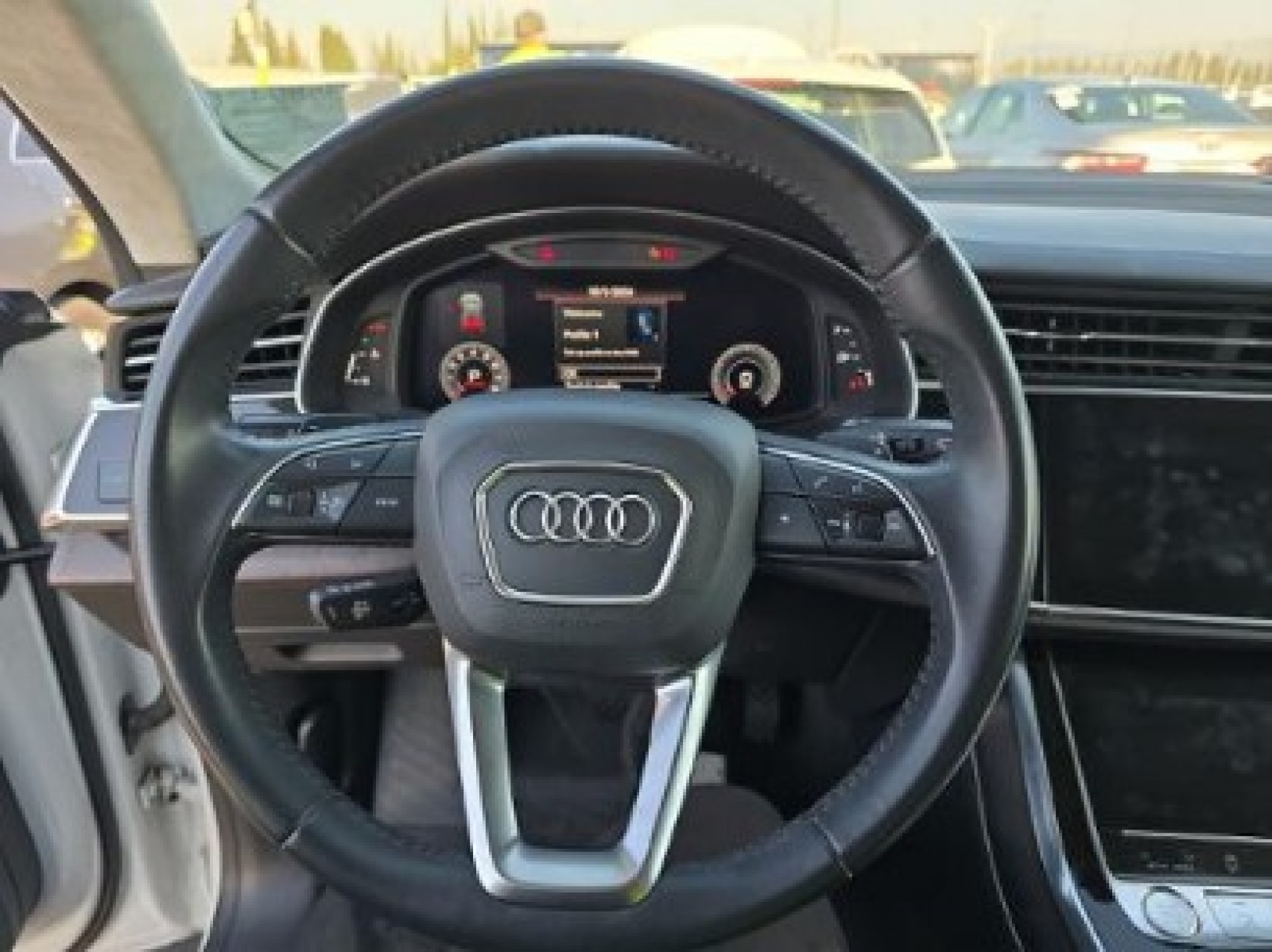 2019 Audi Q8 Prestige 55 TFSI quattro LuxuryPkg AdaptiveChasis 22Alloys BlackOutPkg 5