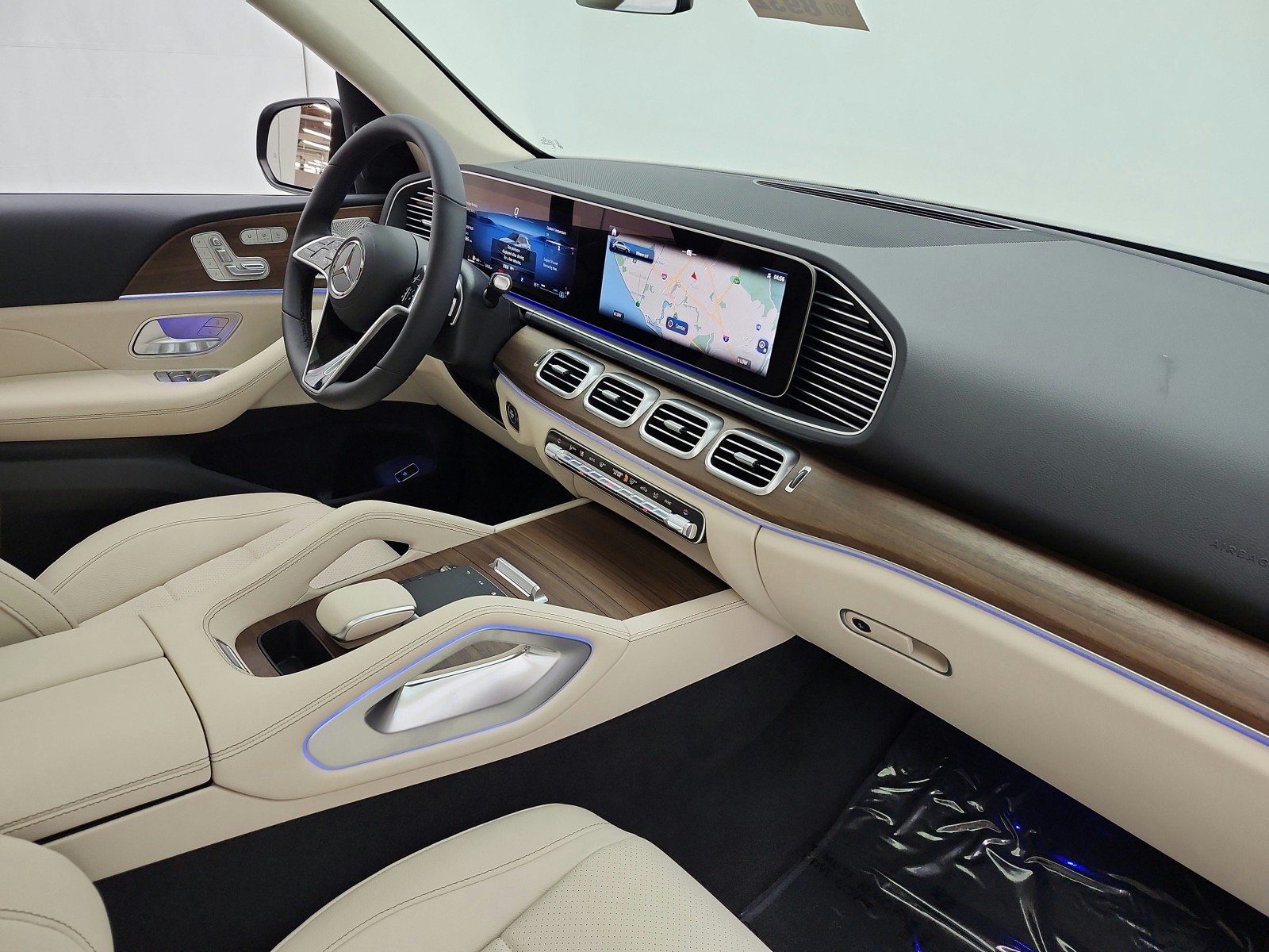 New 2026 Black Mercedes-Benz GLE 350 4MATIC® SUV image 13