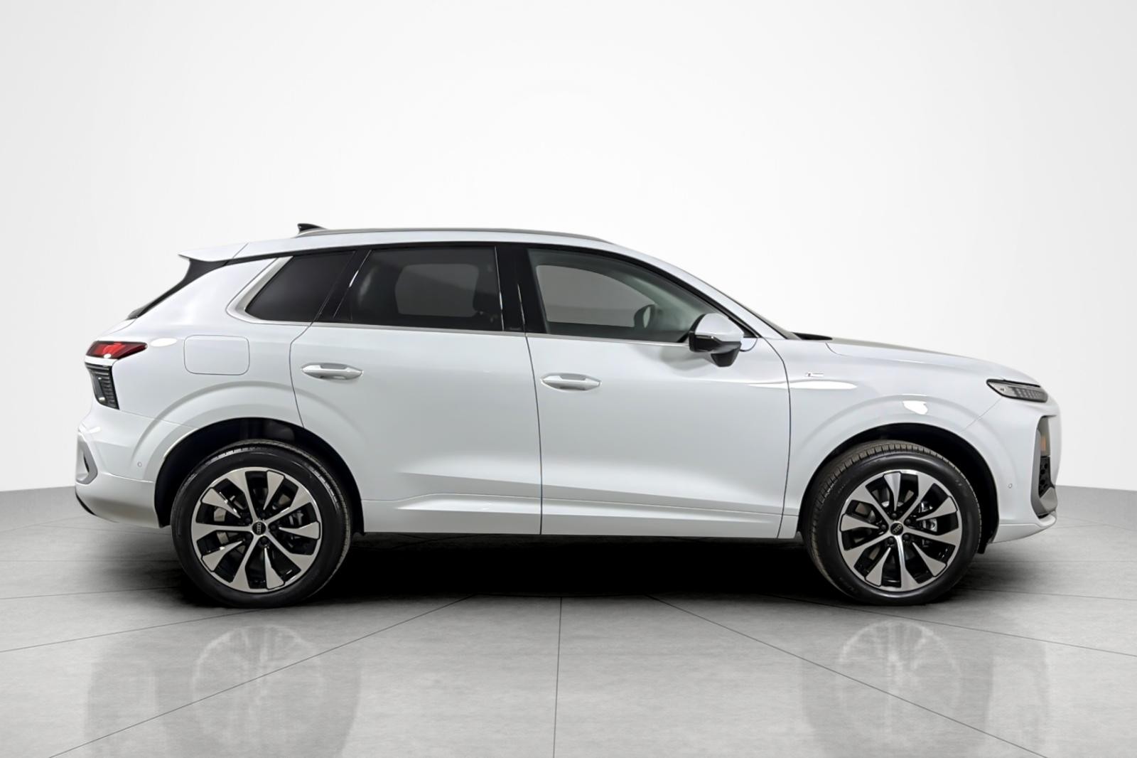 New 2026 Glacier White Metallic Audi S line quattro image 7