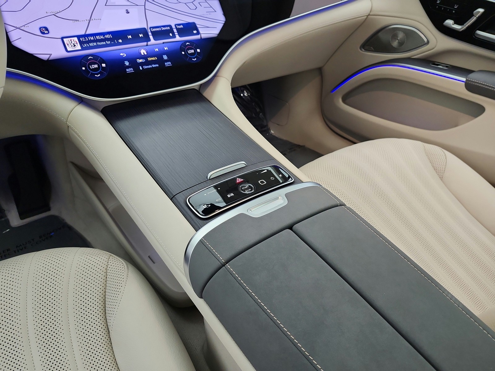 New 2026 Graphite Grey Metallic Mercedes-Benz EQS 450 image 10