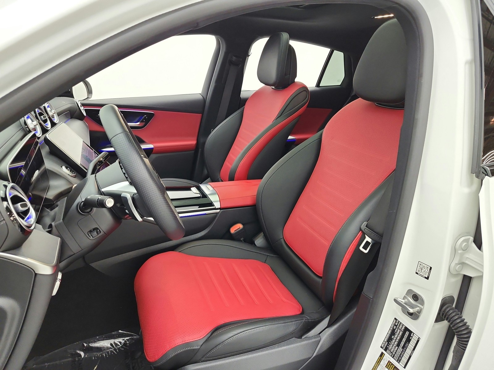 Certified Used 2025 Polar White Mercedes-Benz GLC 300 4MATIC® Coupe image 10