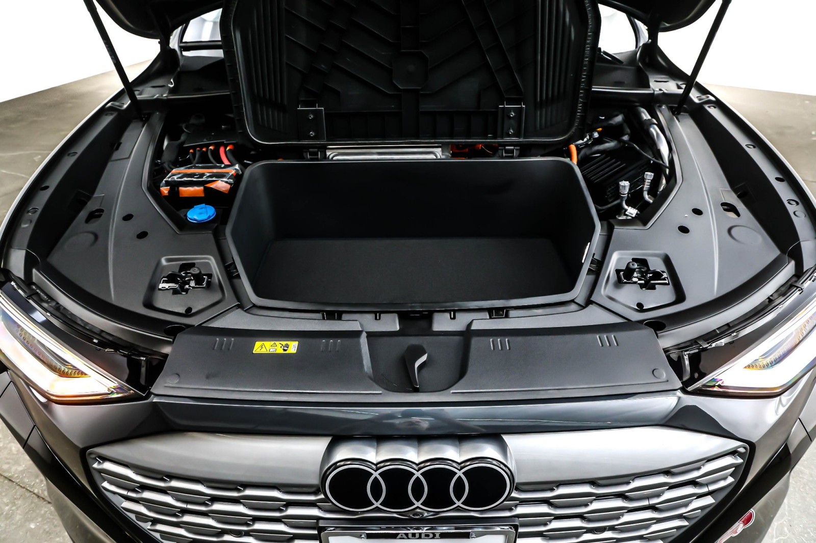 Used 2024 Mythos Black Metallic Audi Premium Plus quattro image 11