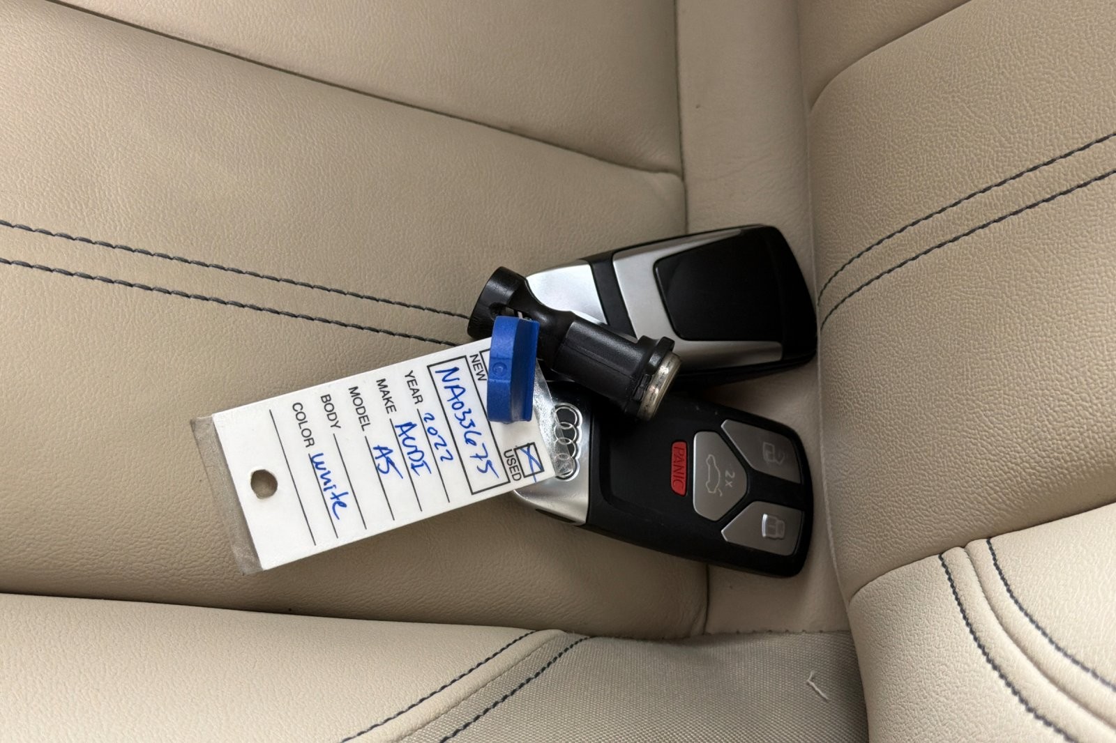 Used 2022 Ibis White Audi Premium 40 TFSI quattro image 23