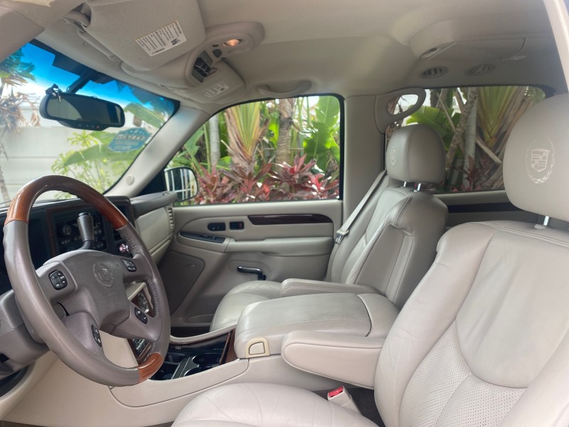 2003 Cadillac Escalade ESV SUV PEARL WHITE 4WD/AWD in , 
