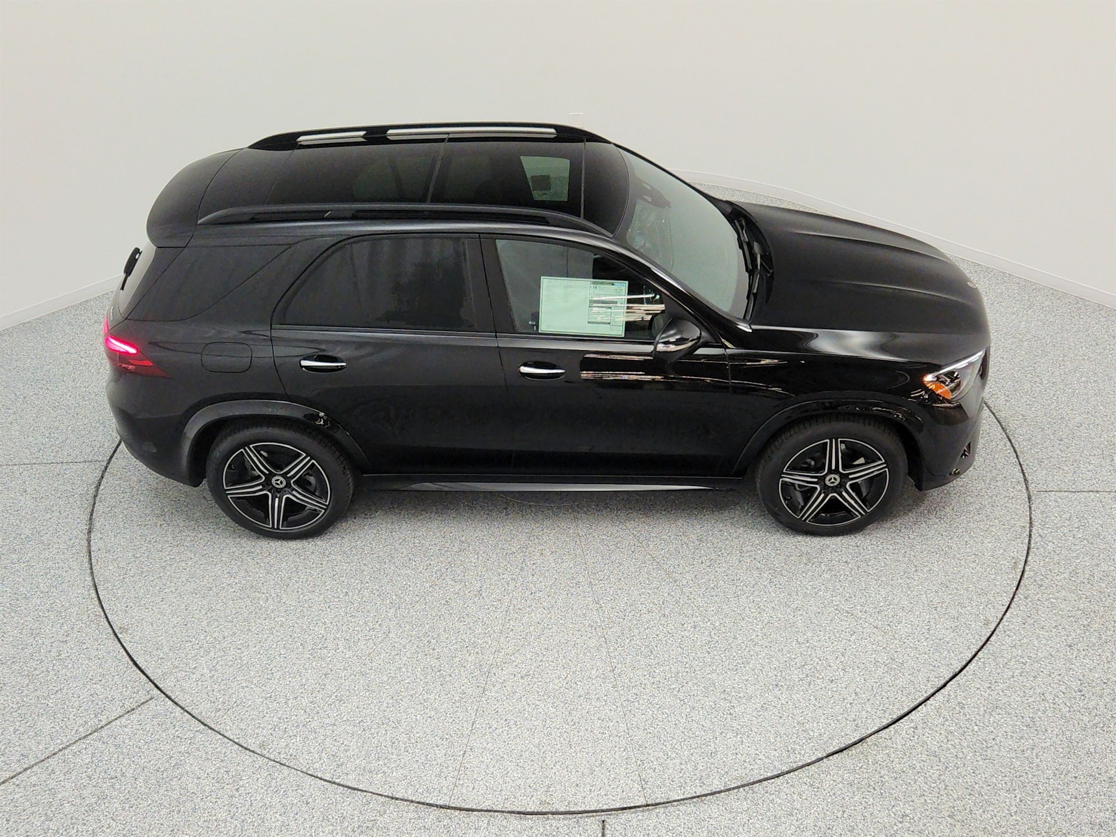 New 2026 Obsidian Black Metallic Mercedes-Benz GLE 580 4MATIC® SUV image 19