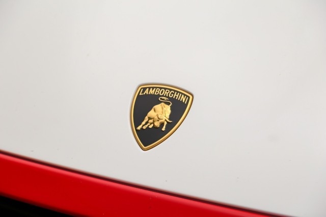 2022 Lamborghini Huracan STO  24