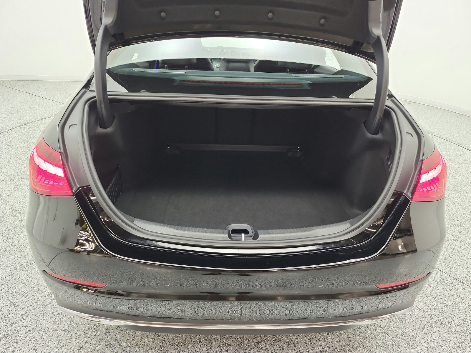 Certified Used 2024 Black Mercedes-Benz C 300 Sedan image 21