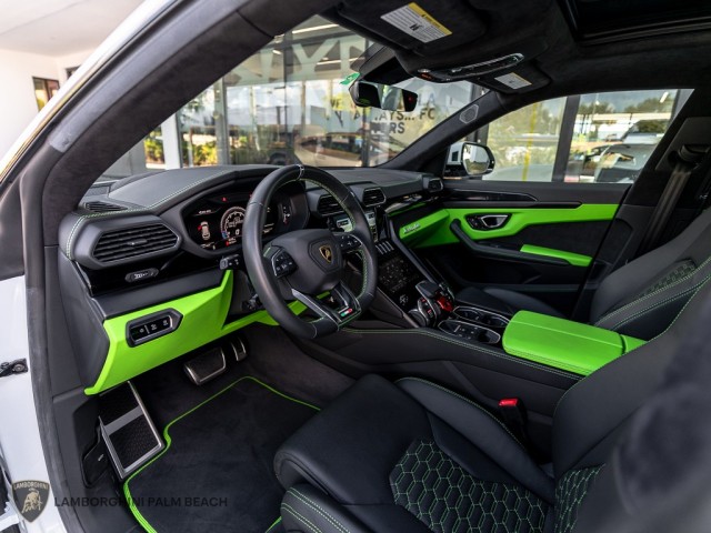 2021 Lamborghini Urus  in , 