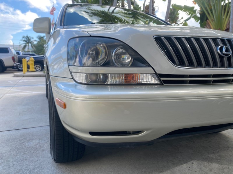 1999 Lexus RX 300 Luxury SUV LOW MILES 62,417 1 OWNER in , 