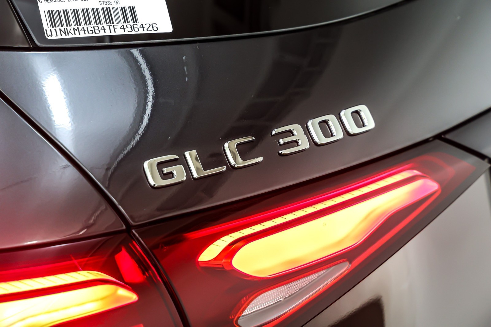 New 2026 Graphite Grey Metallic Mercedes-Benz GLC 300 SUV image 9