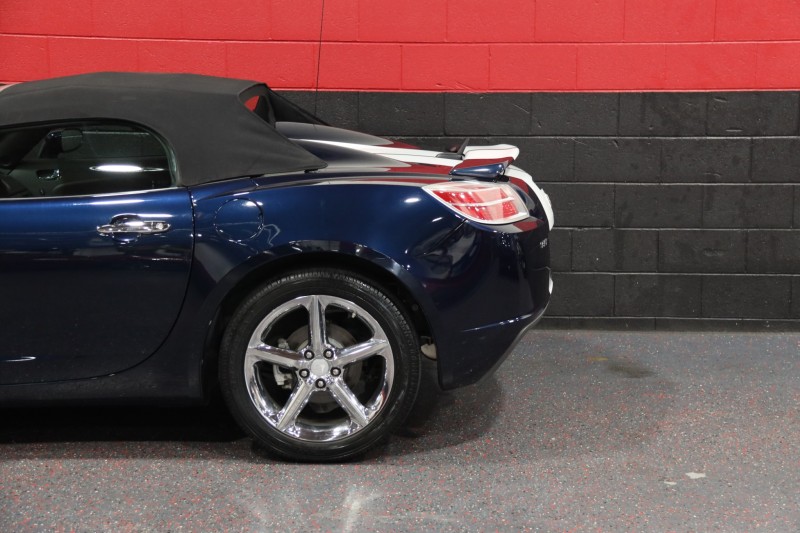 2008 Saturn Sky 5-Speed Manual w/Premium Package 2dr Convertible in , 